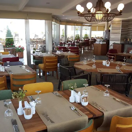 Hotel Taksim Gonen 4*
