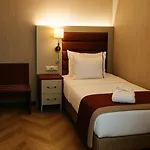 Hotel Taksim Gonen