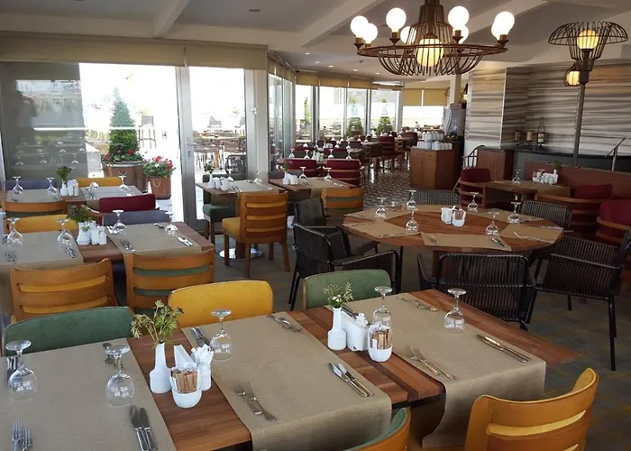 Отель Taksim Gonen 4*