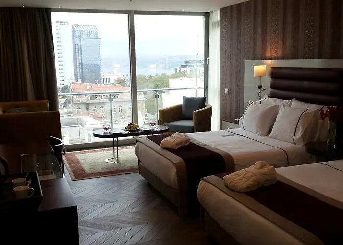 Taksim Gonen Отель 4*