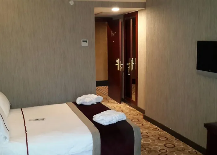 Taksim Gonen Отель 4*