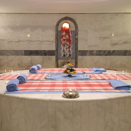 Ξενοδοχείο Taksim Gonen 4*