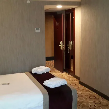 Taksim Gonen Hotel 4*